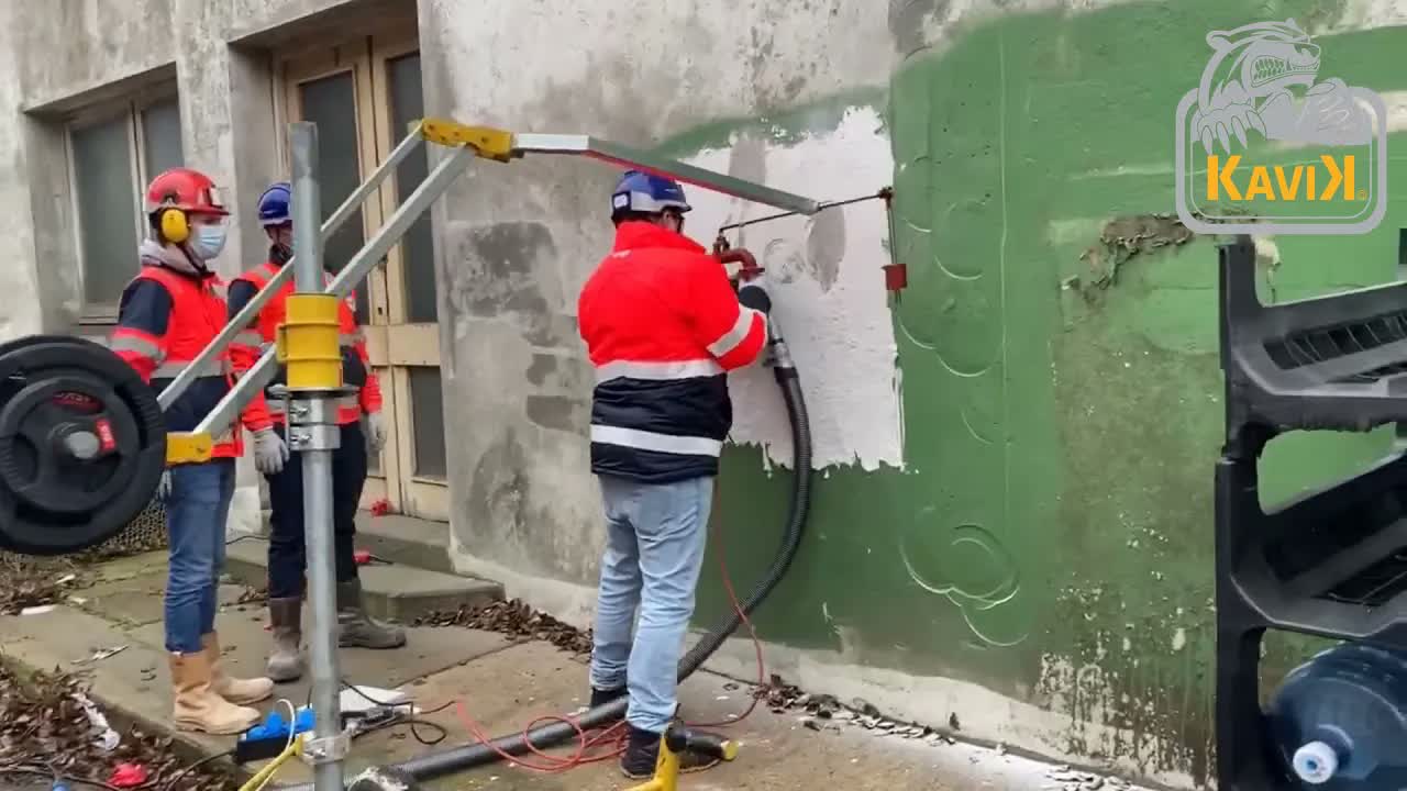 Ponceuse — chantier NEOM